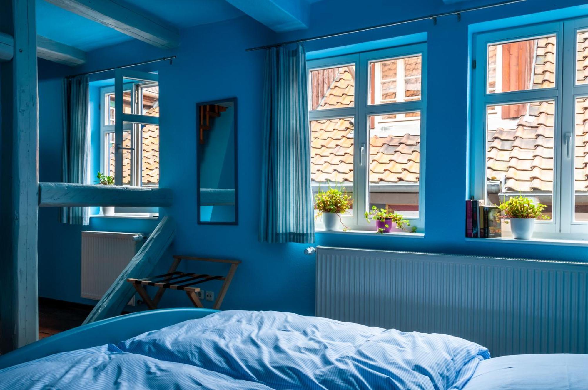 Fachwerkhotel - Ferienhaeuser Vorhof Zur Hoelle Кведлинбург Екстериор снимка